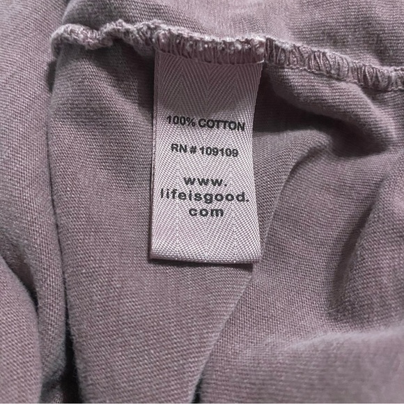 Life Is Good Summit Meeting T Shirt Long Sleeved Purple - Picture 6 of 6